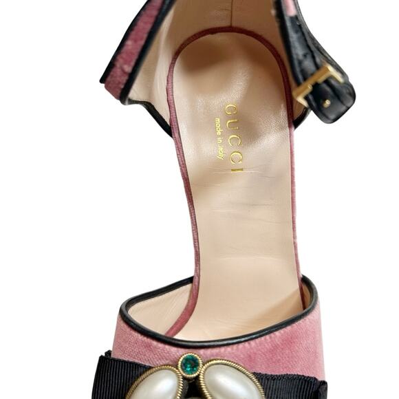 GUCCI Tibet Velvet Pearl Bee GG Embellished Heeled Sandals - Picture 11 of 12